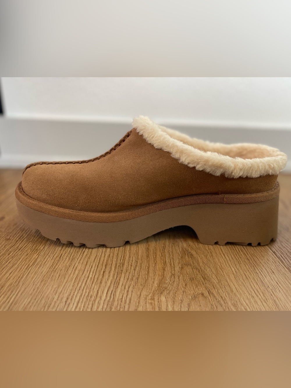 UGG Chestnut Suede Shearling-Trim Mule Size 9 - Picture 7 of 12
